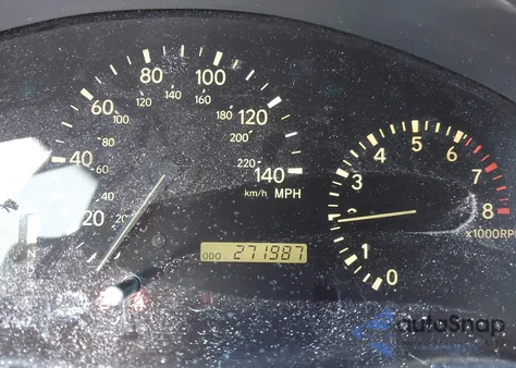 2002 Lexus Rx 300 z USA, uszkodzony, nr VIN JTJHF10U120236294